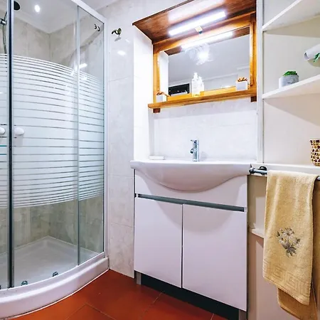 Private, Romantic And Cozy In Azenhas Do Mar كولاريس