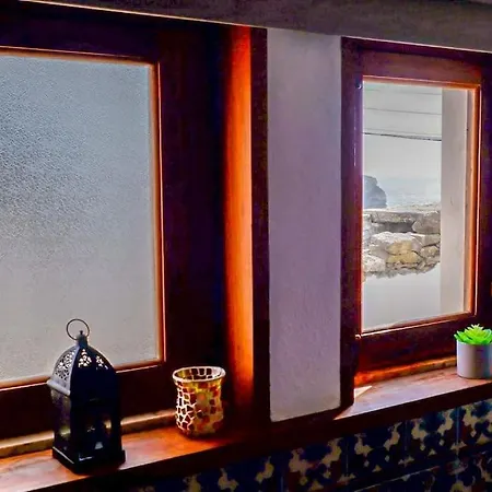 Apartment Private, Romantic And Cozy In Azenhas Do Mar Colares