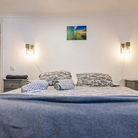 Private, Romantic And Cozy In Azenhas Do Mar Apartment